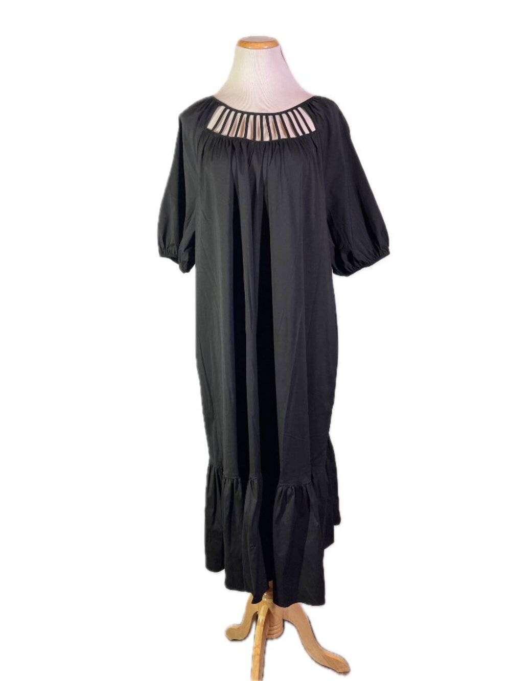 NWT Chico's Size 4 (US 20) Black Puff-Sleeve Dress Cutout